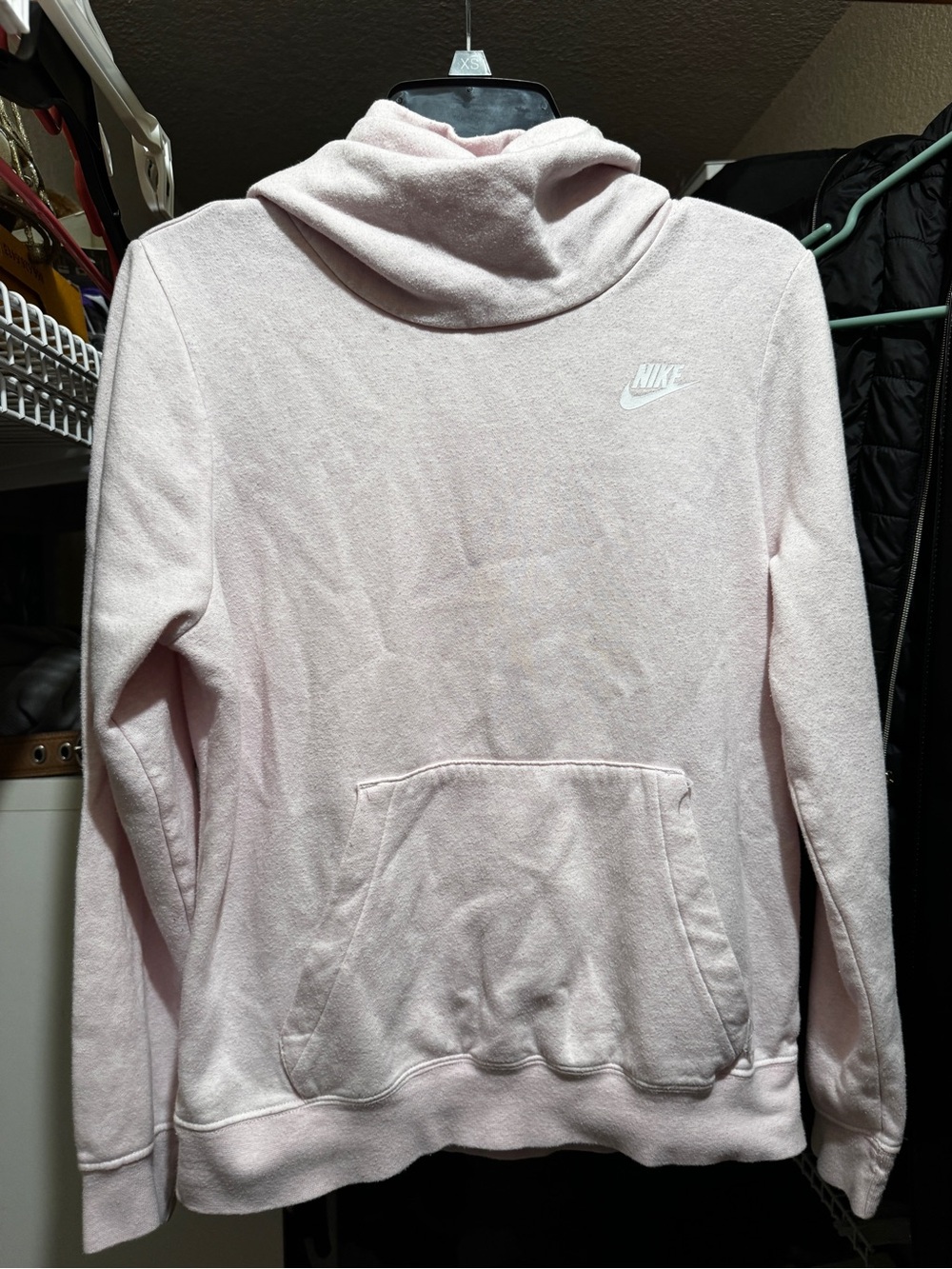 Nike Women's Pale Pink Hooded Pullover Sweatshirt